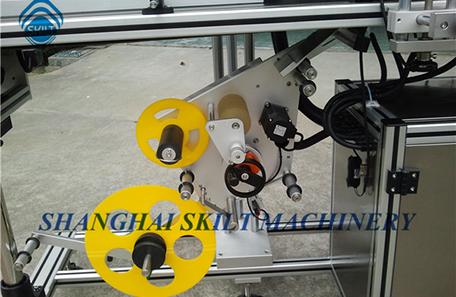 杯子底面貼標機