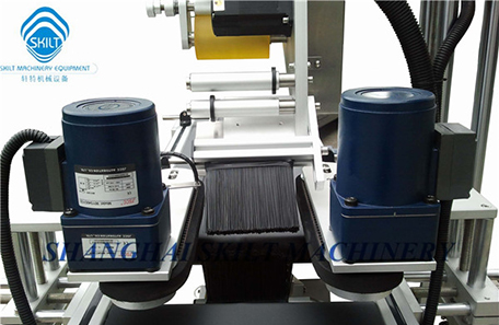 杯子底面貼標機