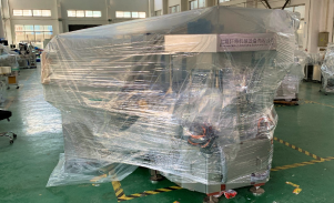 上海知名乳品企業(yè)選購(gòu)軒特?cái)?shù)控回轉(zhuǎn)式貼標(biāo)機(jī)定制