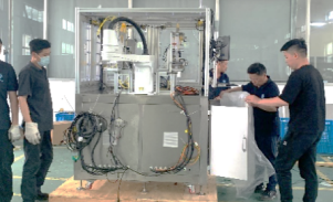 知名外資制藥企業(yè)定制軒特紙箱全自動(dòng)貼標(biāo)生產(chǎn)線定制